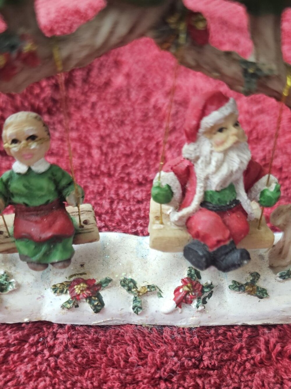 Santa Claus and Mrs. Claus Swinging - Christmas Holiday Figurine - Preowned
